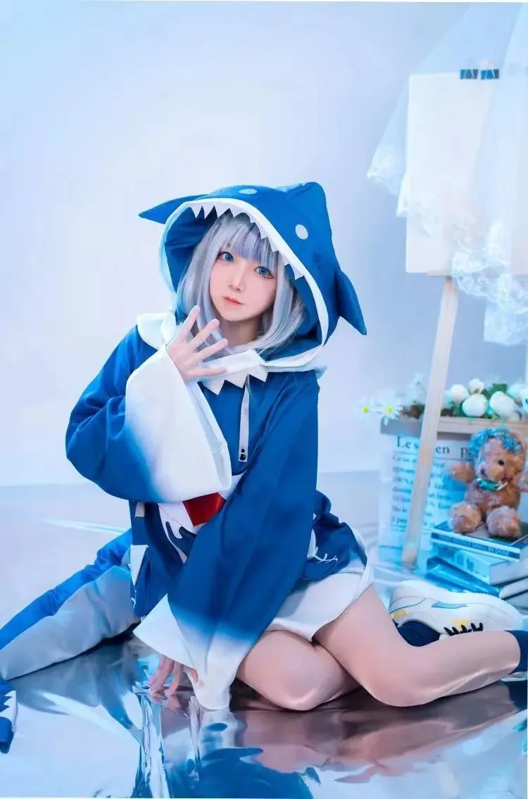 ชุดคอสเพลย์ Gawr Gura จาก Holo - Anime Cosplay Youtuber บทวิจารณ์และราคา